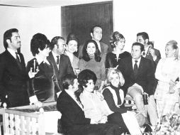 Aquellos tiempos. Felipe Arregui, Martha Gaytán, Ricardo López Hidalgo, Susana Preciado, Ana Ordaz, Bernardo Corvera, Merce Moragrega. EL INFORMADOR /
