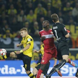Agónico empate entre Borussia Dortmund y Stuttgart