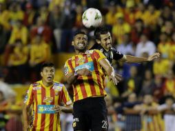 Gabriel 'Gavilán' Gómez (centro) abrió la cuenta para los ticos al minuto 11. MEXSPORT / Concacaf