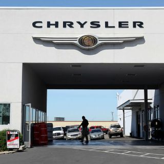 Chrysler revisará 350 mil vehículos por defecto en sistema de ignición
