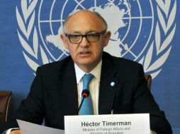 El secretario argentino, Héctor Timerman, sesiona ante el Consejo de Derechos Humanos en Suiza. AFP / Presidencia argentina