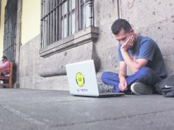 Las plazas públicas centrales de los 125 municipios del Estado cuentan con internet gratuito a través de Punto Jalisco Abierto. EL INFORMADOR / M. Vargas