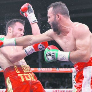 'Inocente' Álvarez liquidó el orgullo de Omar Chávez