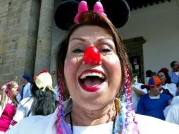 Al sonreír o recibir un abrazo, el corazón también sonríe y se siente apapachado y seguro. EL INFORMADOR / ARCHIVO