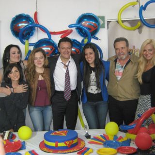 Festejan a Pedro Fernández en 'Hasta el fin del mundo'