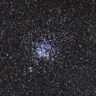 Telescopio capta imagen del Cúmulo del Pato Salvaje