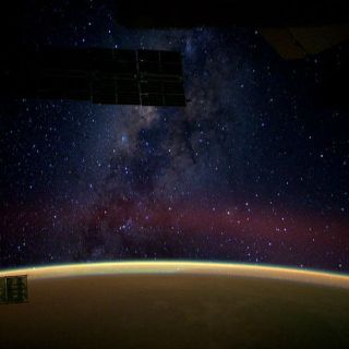 Captan imagen de la Vía Láctea desde la EEI