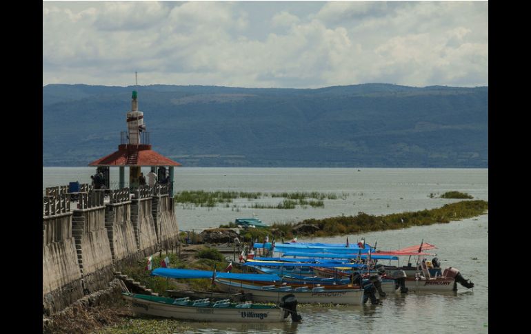 El Lago de Chapala tiene un porcentaje de almacenamiento del 48.42 por ciento de su capacidad total. EL INFORMADOR / ARCHIVO