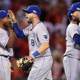 Reales vence 3-2 a los Angelinos