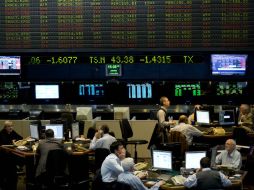 La Bolsa de Comercio de Buenos Aires cayó 7.06%. AP / N. Pirasenko