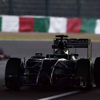 Hamilton el mejor en el segundo libre en Suzuka