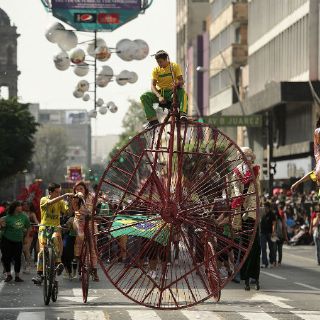 Este fin de semana, cierres por desfile de Fiestas de Octubre