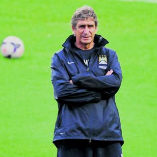 Manchester City sale a la caza de la cima inglesa