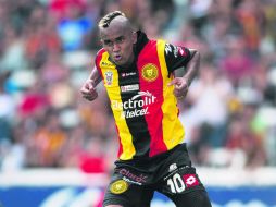 Fidel Martínez es el jugador distinto del equipo y deberá colaborar más si quieren derrotar a Pumas. EL INFORMADOR / A. Macías