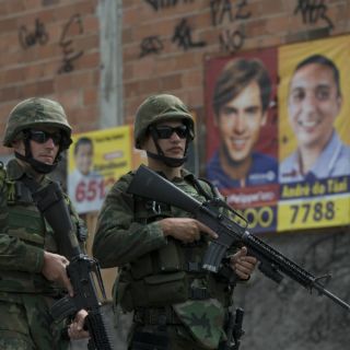 Brasil despliega 400 mil efectivos de seguridad para comicios