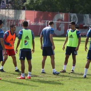 Ramón Morales exige en Chivas