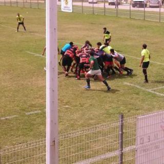 Rhinos debuta en casa con paliza a favor