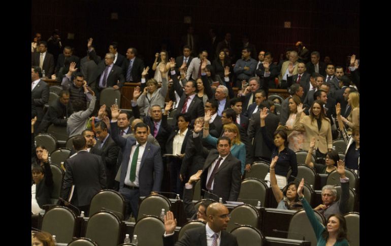 Con 380 votos a favor, el dictamen es remitido al Senado. . NTX / ARCHIVO