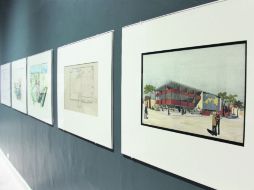 La muestra incluye planos, fotografías, bocetos, proyectos, documentos y una maqueta. EL INFORMADOR /