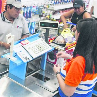 Castigan retardo en entrega de facturas