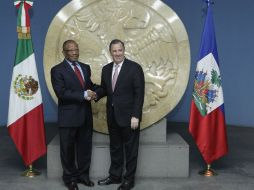 José Antonio Meade recibe a Pierre Duly Brutus, el secretario de Relaciones Exteriores de Haití. NTX / ESPECIAL