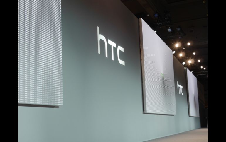 A principios del próximo año ofrecerán más detalles sobre el lanzamiento de su reloj inteligente. TWITTER / @HTC