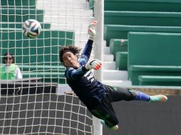 Ochoa no sólo volverá a ser titular con la Selección Mexicana, también será capitán para que sienta el respaldo, señaló Miguel Herrera. NTX / R. De Jesús