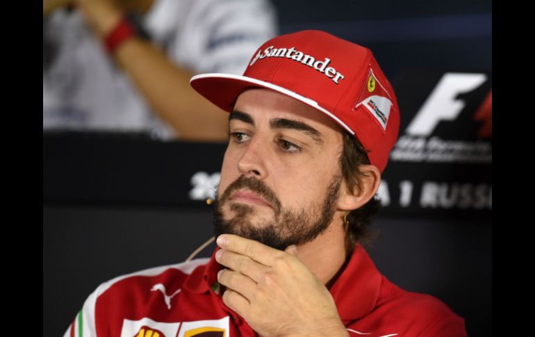 Fernando Alonso fue compañero en Ferrari de Felipe Massa, quien lo ha 'balconeado'. AFP / D. Dilkoff