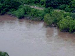 Según los primeros informes, fue por el aumento en el nivel del torrente que el pequeño desapareció. NTX / ARCHIVO.