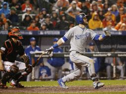 Gordon no sólo sacó un out imposible en el tercer rollo, también pegó un vuela cercas en la décima y empujó cuatro carreras. AP / A. Brandon