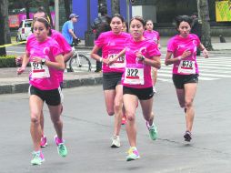 En todo el mundo se celebra una carrera, la cual simboliza la esperanza que viven las mujeres que padecen cáncer de mama. NTX / C. Báez