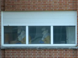 A la paciente se le han aplicado dos tratamientos: uno de anticuerpos producidos a partir del plasma de una donante y un antiviral. AFP / P. Marcou