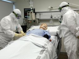 Este virus ha cobrado la vida de miles de personas en África Occidental. EFE / J. Cárdenas