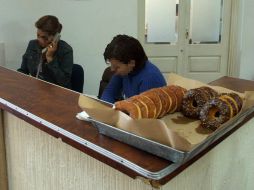 Ocupar el mobiliario y destinar el tiempo de trabajo para atender asuntos personales o extra laborales también causará problemas. EL INFORMADOR / ARCHIVO