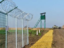 El gobierno ucraniano ha tomado la decisión de crear una una barrera en su frontera con Rusia. AFP / S. Bobok