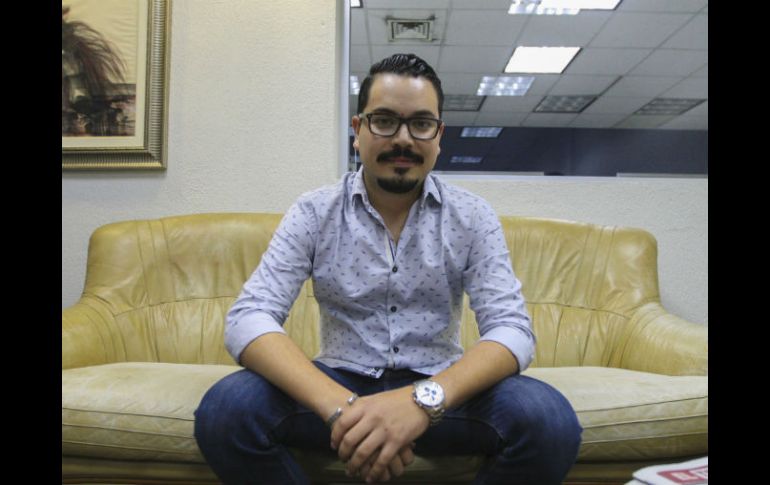 Israel Reynoso Tirado, del comité organizador del Design Fest, da cuenta de la oportunidad de desarrollo de esta fiesta creativa. EL INFORMADOR / F. Atilano