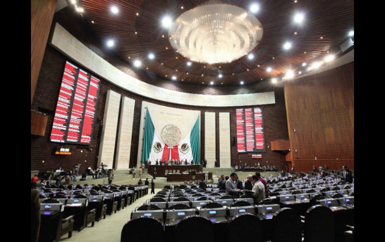 El pleno de la Cámara de Diputados avala en lo general la Ley de Ingresos 2015. NTX / ARCHIVO