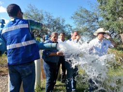 Alrededor de 25 mil habitantes de los municipios cercanos, resultaron afectados, presentando casos de dermatitis en los últimos días. TWITTER / @BernardoCampillo.