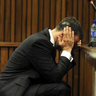 El fiscal pide para Pistorius una pena mínima de 10 años de cárcel