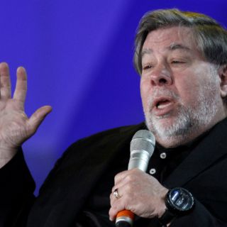 Apple está mejor sin Steve Jobs, afirma cofundador