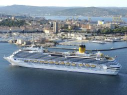 La mujer se colocó a sí misma en cuarentena a bordo del crucero en el Caribe y está siendo monitoreada. EFE / ARCHIVO