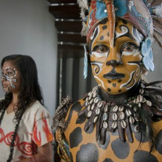 Poesía da vida a Encuentro de Escritores en Lenguas Maya