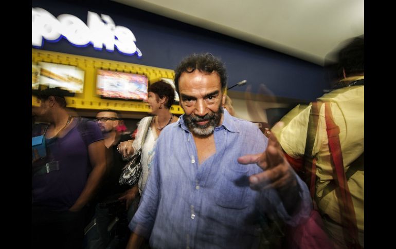 El actor Damián Alcázar, que en la cinta interpreta al vocalista de una banda de rock, asiste a  proyección en el festival de Morelia. EL INFORMADOR / J. Mendoza