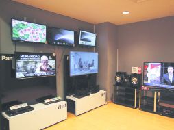 Diputado del blanquiazul pretende que el Gobierno federal suspenda, durante el proceso electoral, la entrega de aparatos. EL INFORMADOR / E. Barrera