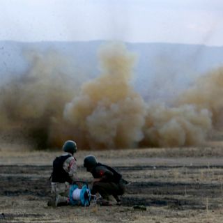 Francia realiza tercer bombardeo contra yihadistas del EI