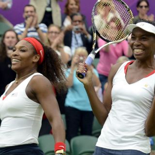 Funcionario del COI insulta a Venus y Serena Williams
