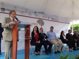 El secretario de Innovación, Jaime Reyes Robles inauguró la Semana Nacional de Ciencia y Tecnología 2014 en Tequila. TWITTER /