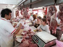 Gran parte de la oferta de carne de res se queda sin acceso a importantes segmentos del mercado regional. EL INFORMADOR / ARCHIVO
