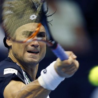 Ferrer y Murray avanzan en Valencia