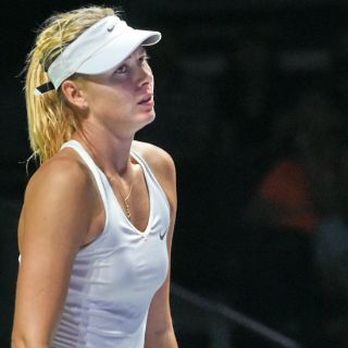 Sharapova sufre nuevo revés en Singapur